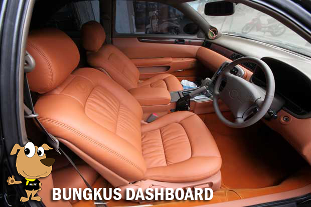 Bungkus dashboard mobil