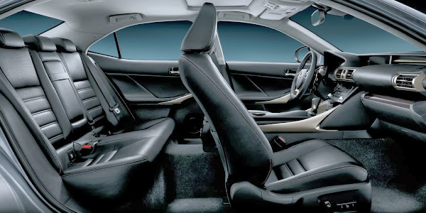 Pilih Jok mobil Terbaik: Kulit Asli atau Imitasi?