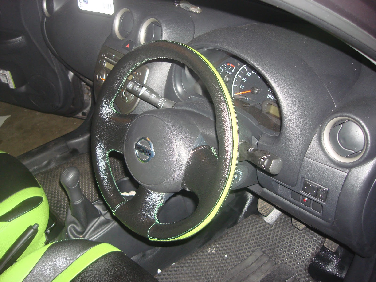 rajut stir mobil nissan march